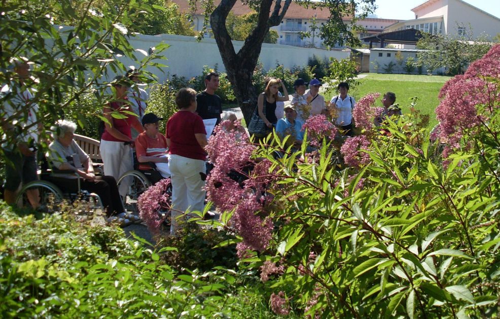 Klostergarten für Rollstuhlfahrer